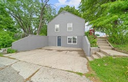 5800 Antioch Road, Kansas City, MO 64119