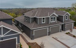 12316 S Prairie Creek Road, Olathe, KS 66061