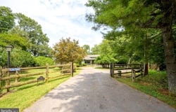 188 CRESTVIEW DR, HARPERS FERRY, WV 25425