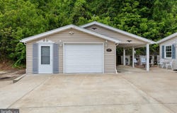 2586 PINE GROVE, STANLEY, VA 22851
