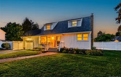 28 Willow Drive, Massapequa Park, NY 11762