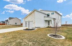 507 Harpers Ferry, Savoy, IL 61874
