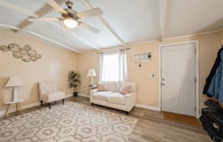 45 Golfview Ct, NorthLiberty, IA 52317