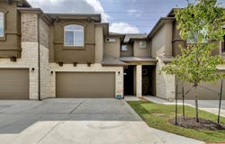 2880 N Donnell DR, Round Rock, TX 78664