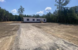 1010 Universal Circle, Saint Stephen, SC 29479