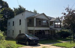 2151 8th Street SW, Akron, OH 44314