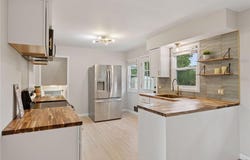 565 57th Avenue NE, Fridley, MN 55432