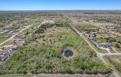137 Mesa DR, Del Valle, TX 78617
