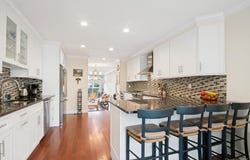 8 Waterside Close, Eastchester, NY 10709