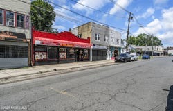 1011 E 2nd Street, Plainfield, NJ 07062