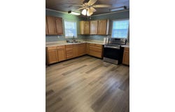 472 S Goodall Avenue, Jayton, TX 79528