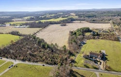 2 Weir Lake Road, Effort, PA 18330