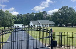 1113 W Holland, White Hall, AR 71602