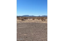 48875 65TH 1/2 Street, Salome, AZ 85348