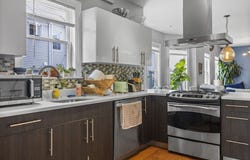 49 Putnam St, Somerville, MA 02143