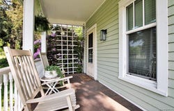 17 East Avenue, Leroy, NY 14482