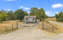 3358 Peery Road, Marietta, OK 73448
