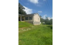 108 Ricedale Circle, Drakesboro, KY 42337