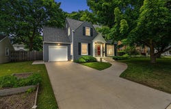 1115 Keneberry Way SE, East Grand Rapids, MI 49506