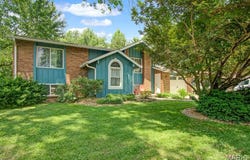 807 Amherst Place, Edwardsville, IL 62025
