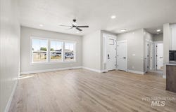 1210 NW 20th, Fruitland, ID 83619