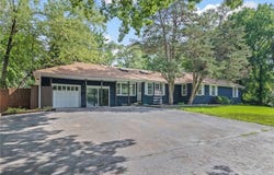 8600 W 64th Terrace, Merriam, KS 66202