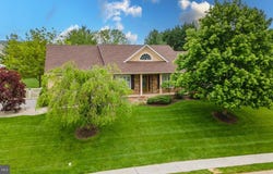 1222 BRIAN LANE, HANOVER, PA 17331