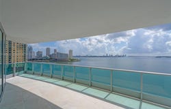 1331 Brickell Bay Dr, Miami, FL 33131