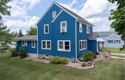 236 Alleghany Avenue, Wabasha, MN 55981