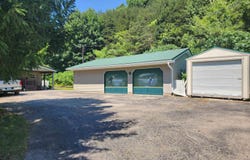 2344 Long View Lane, Harpers Ferry, IA 52146