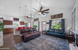 7481 Elm Drive, Joplin, MO 64804