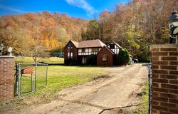 433 Forest Hills Rd., Forest Hills, KY 41527