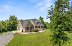 408 Cisco Way, DALTON, GA 30721