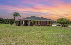 4722 Tahnee Lane, Mims, FL 32754