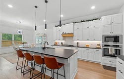 1523 Padova  AVE, Tontitown, AR 72762