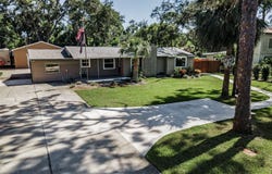 10832 54TH AVENUE N, ST PETERSBURG, FL 33708
