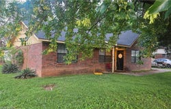 100 Hickory ST, Sallisaw, OK 74955