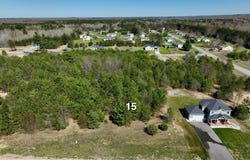 6418 Jeffrey Place, Grawn, MI 49637