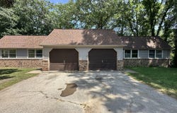 3919 3917 Reinhardt Drive, Stevensville, MI 49127