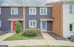 4 W CLOSE, MOORESTOWN, NJ 08057
