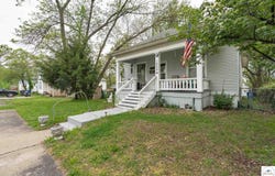 1608 S Vermont, Sedalia, MO 65301