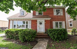 72 SPRINGS AVENUE, GETTYSBURG, PA 17325