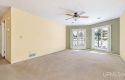 2000 Lake Shore Unit N Drive, Gladstone, MI 49837