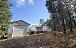 478 Burning Tree, Greers Ferry, AR 72067