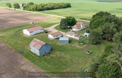 108 S M Rd, Harvard, NE 68944