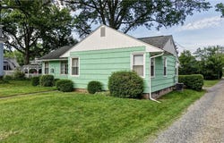 1016 Dover Avenue, Dover, OH 44622