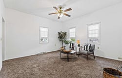 200 Court Street, Williamsburg, IA 52361