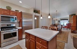 8 Hedgerow Place, New Middletown, OH 44442