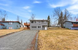 3436 Creekside Drive, Anchorage, AK 99504
