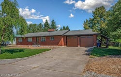 1305 E VICTORIA ST, Hayden, ID 83835
